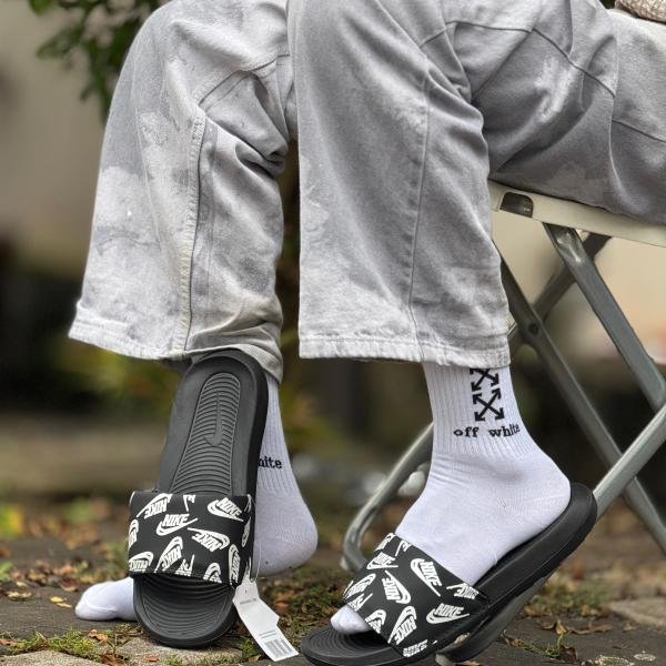 NIKE FLIP