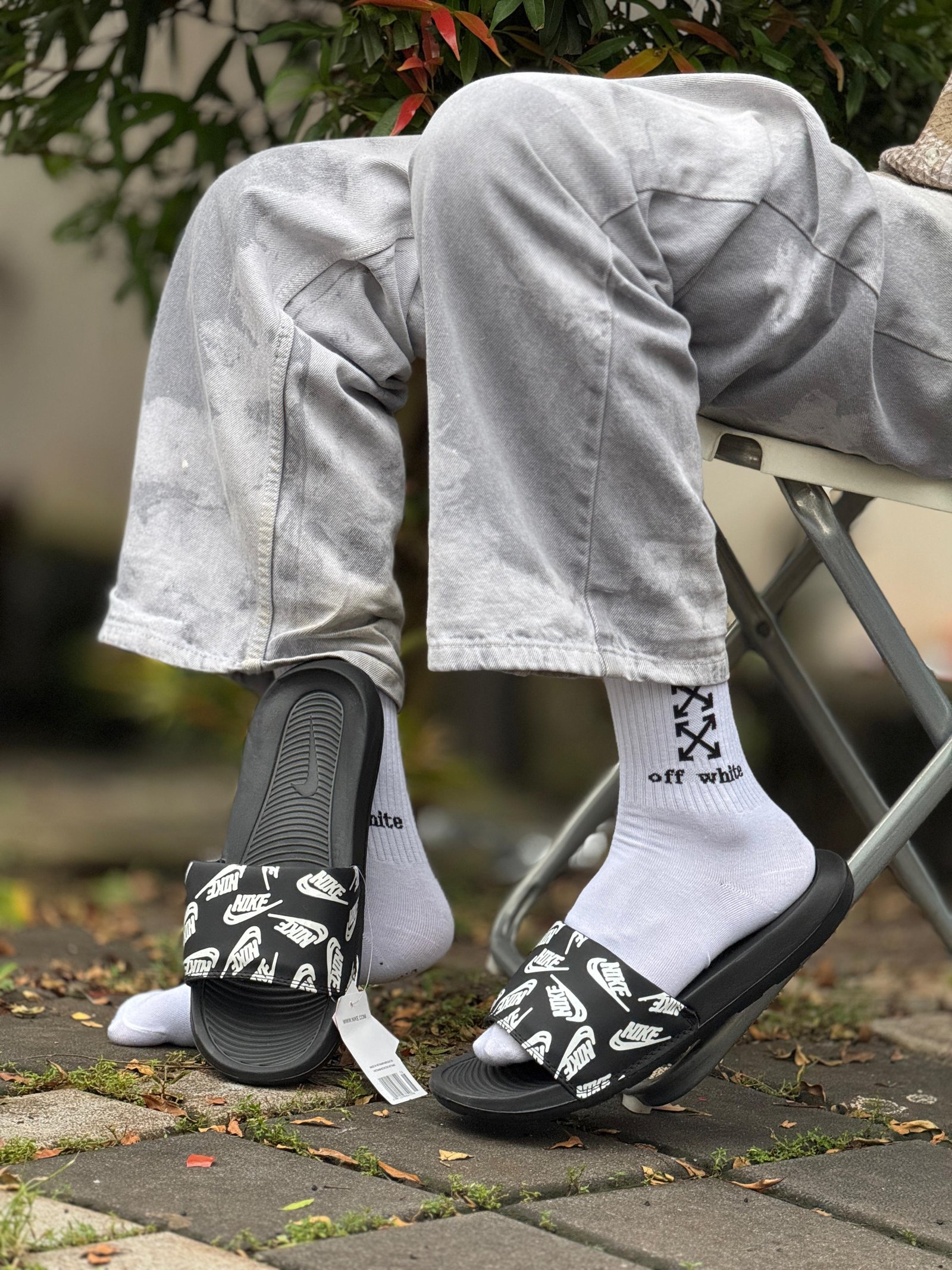 NIKE FLIP