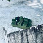 IMPORTED CROCS