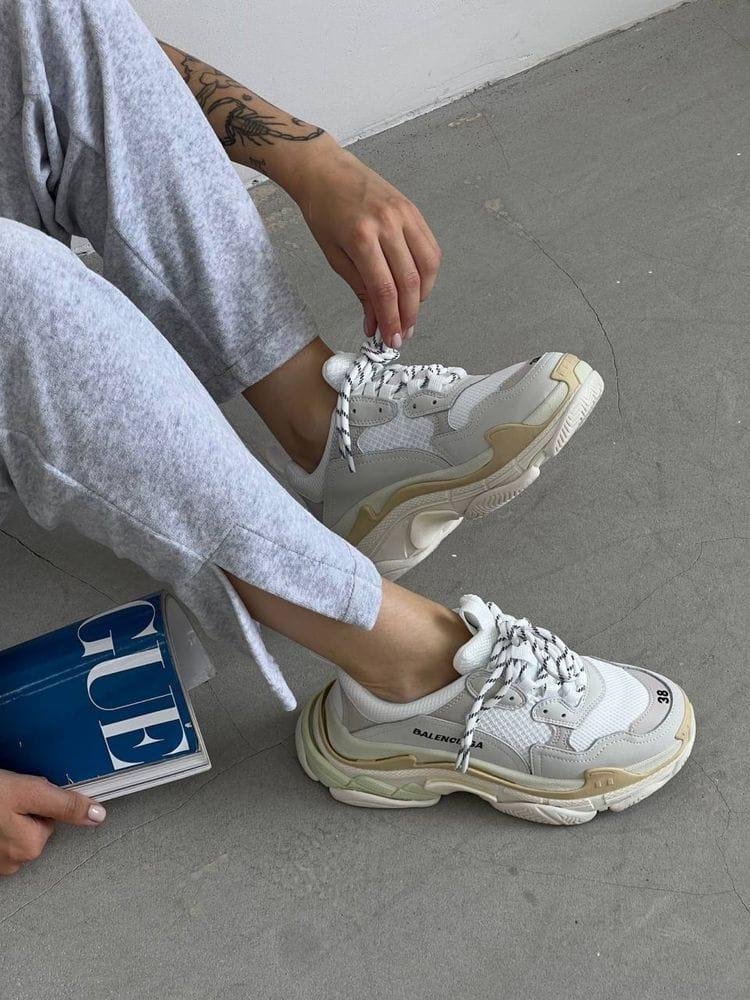 BALENCIAGA TRIPLE'S "CREAM WHITE"