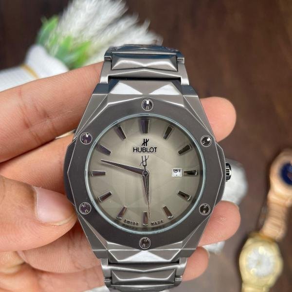HUBLOT