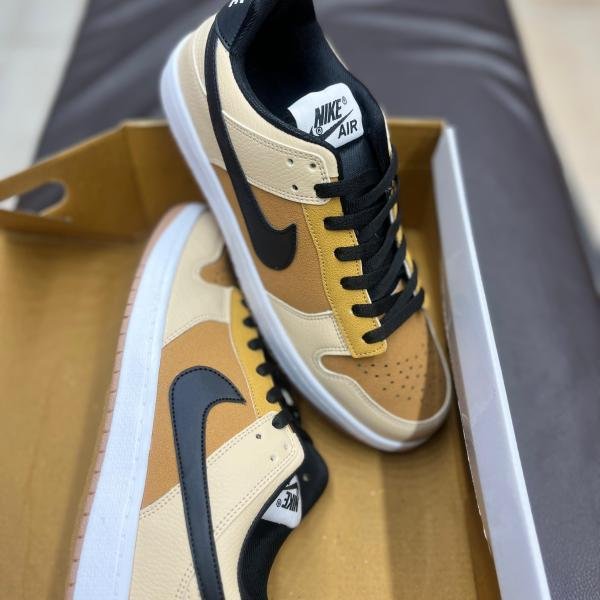 NIKE DUNK