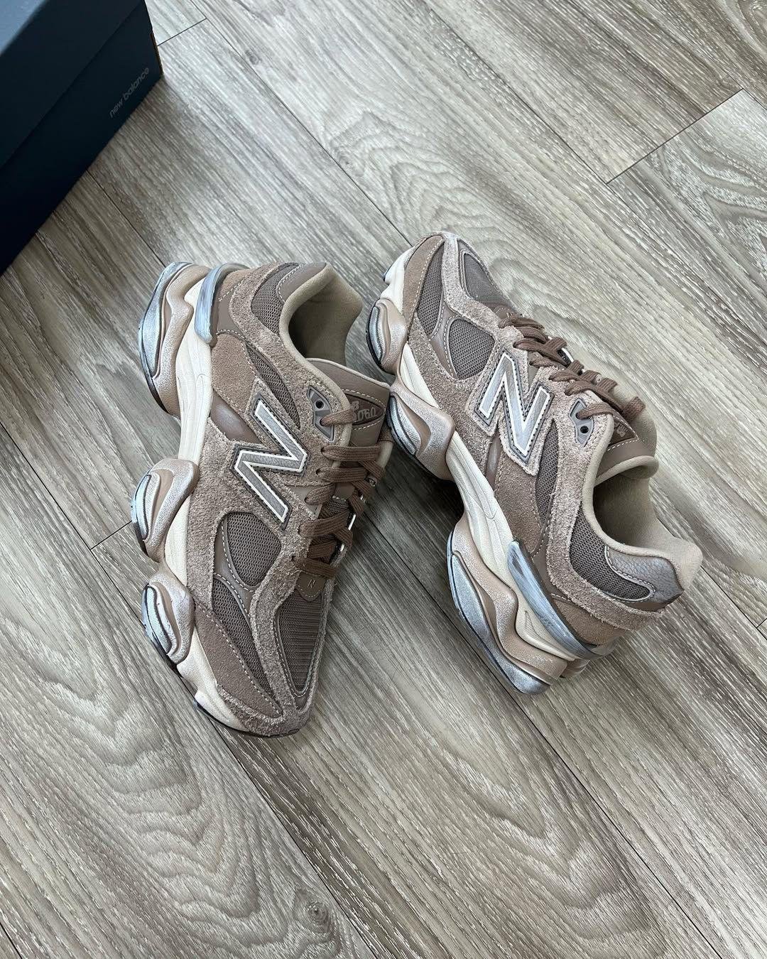 NEW BALANCE 9060 CHOCOLATE