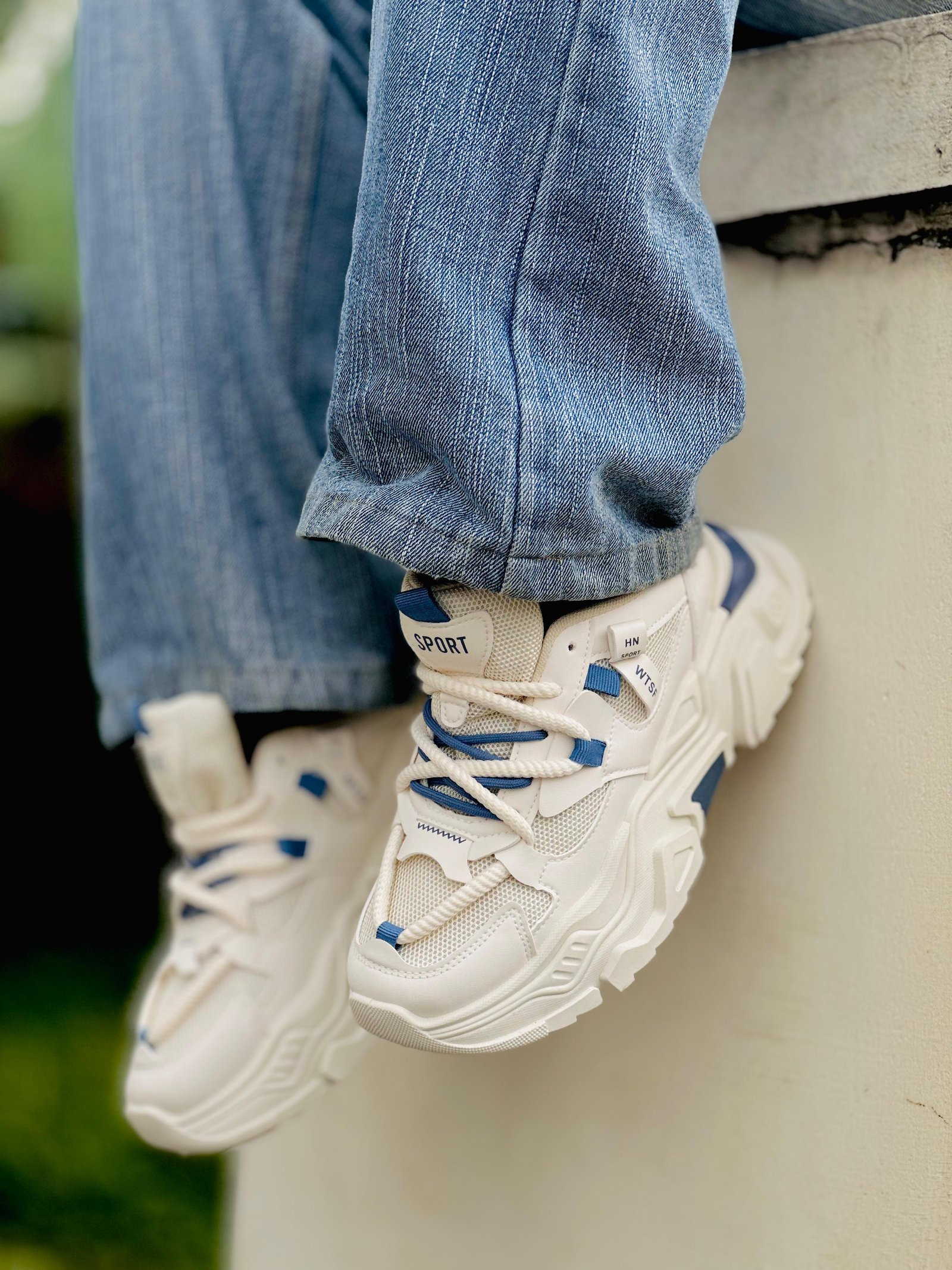IMPORTED SHOE
