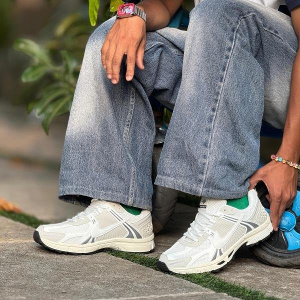 IMPORTED SHOE