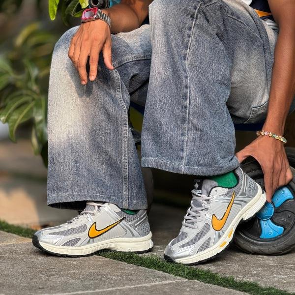 IMPORTED SHOE