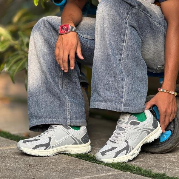 IMPORTED SHOE