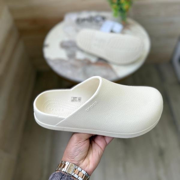 CROCS DYLAN CLOGS