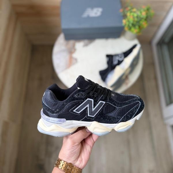 NEW BALANCE 9060 BLACK SEA SALT