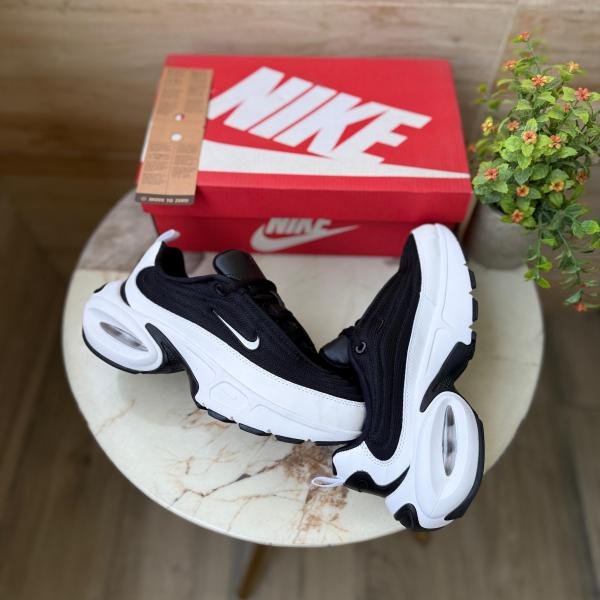 NIKE AIRMAX PORTAL TRAINERS OREO