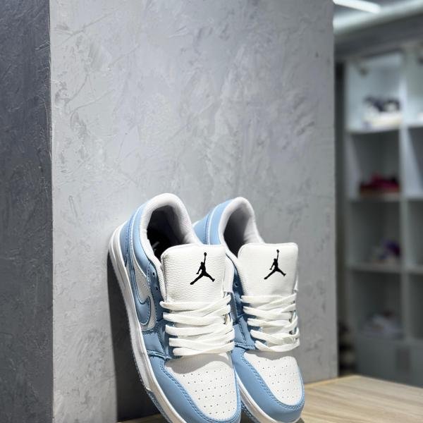 JORDAN CUT LOW