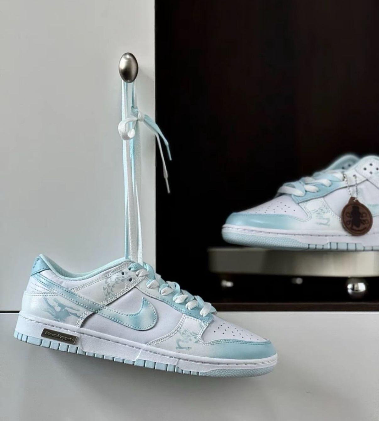 NIKE SB DUNK SNAKE OF THE YEAR 2025