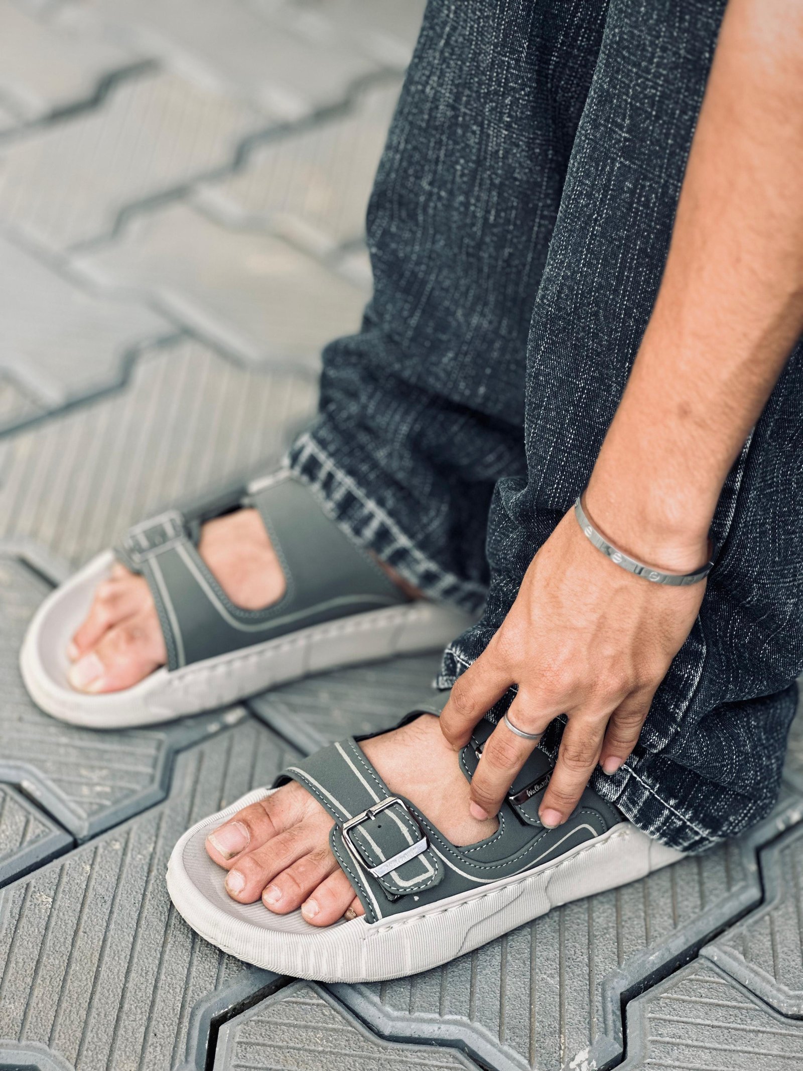 IMPORTED SANDALS