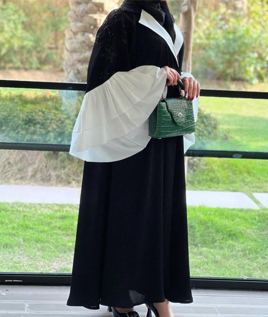 ABAYA+ NORMAL SHALL