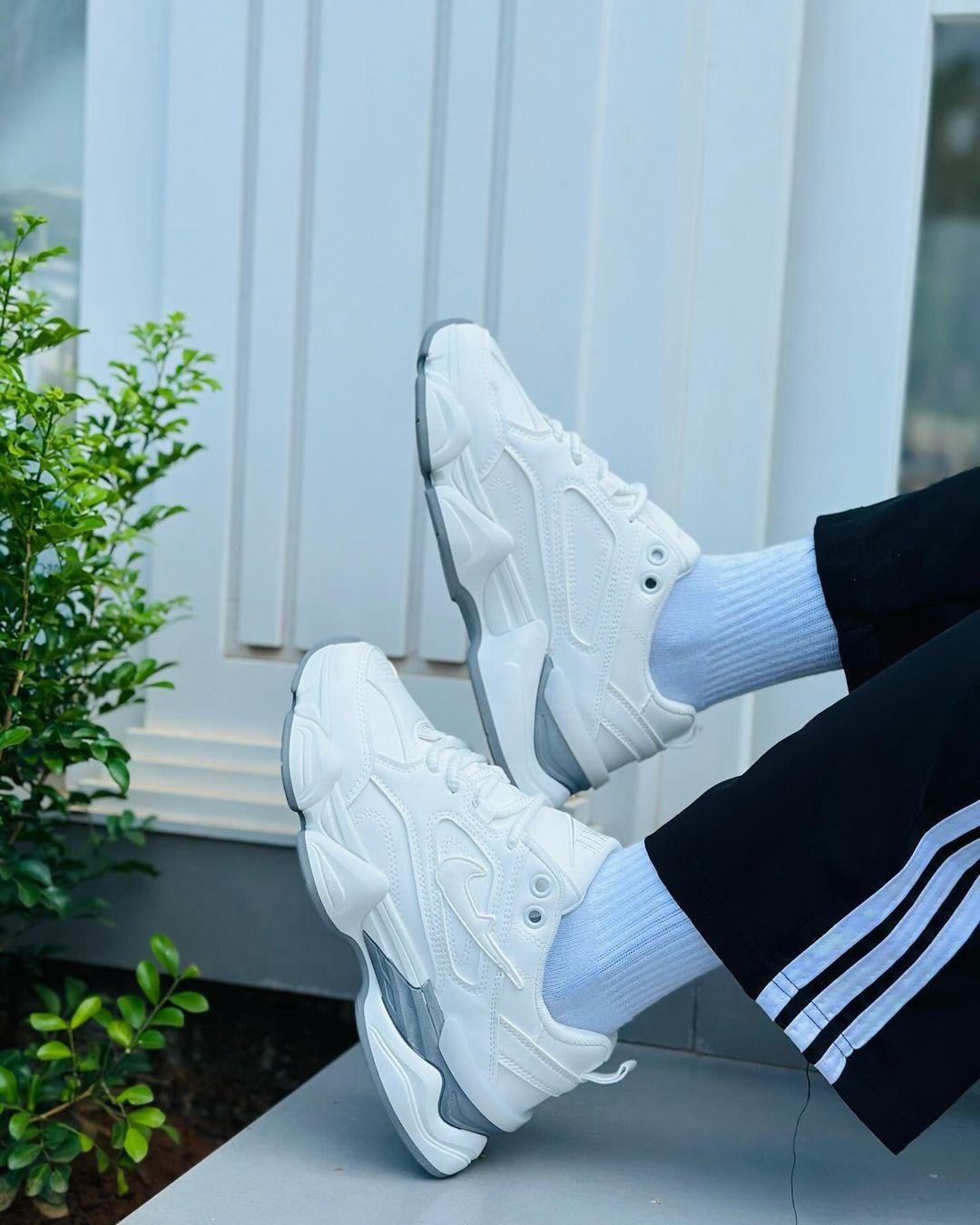 IMPORTED SHOES