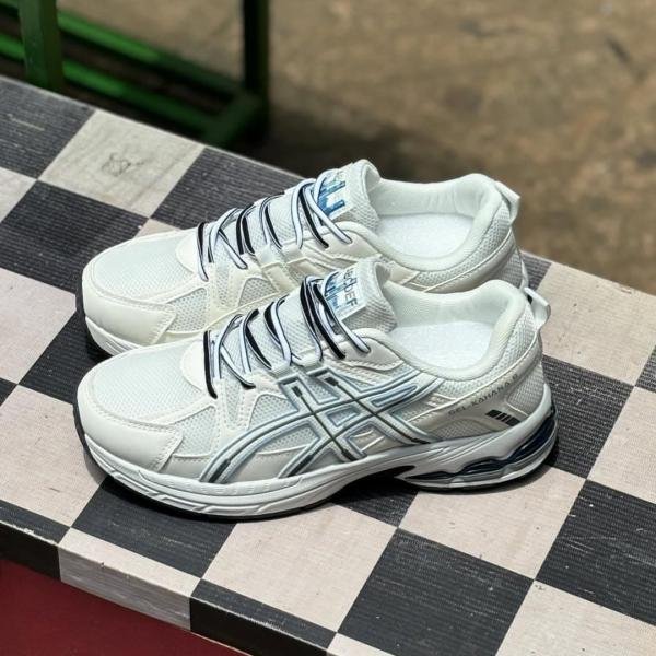 IMPORTED SHOES