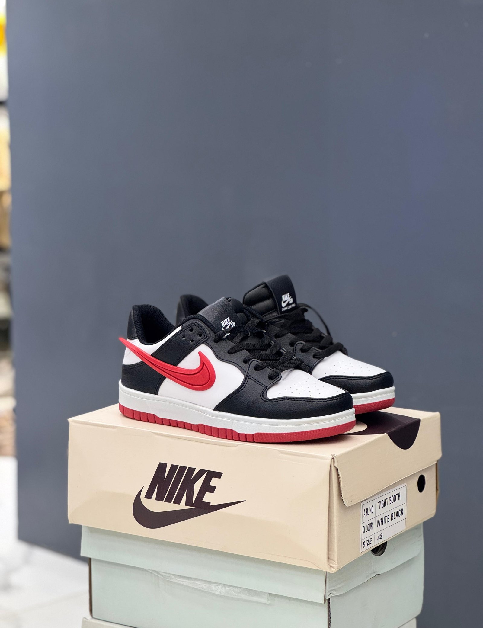 NIKE SB DUNK AMBUSH