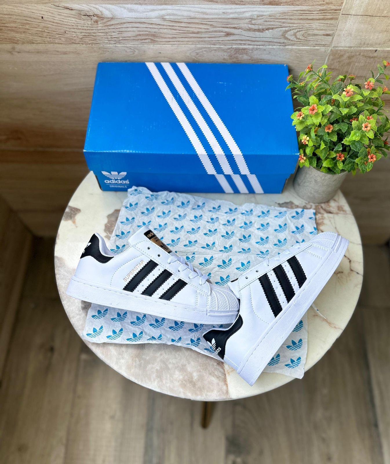 ADIDAS ORIGINALS SUPERSTAR BASIC