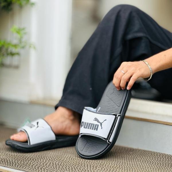 PUMA FLIP FLOPS