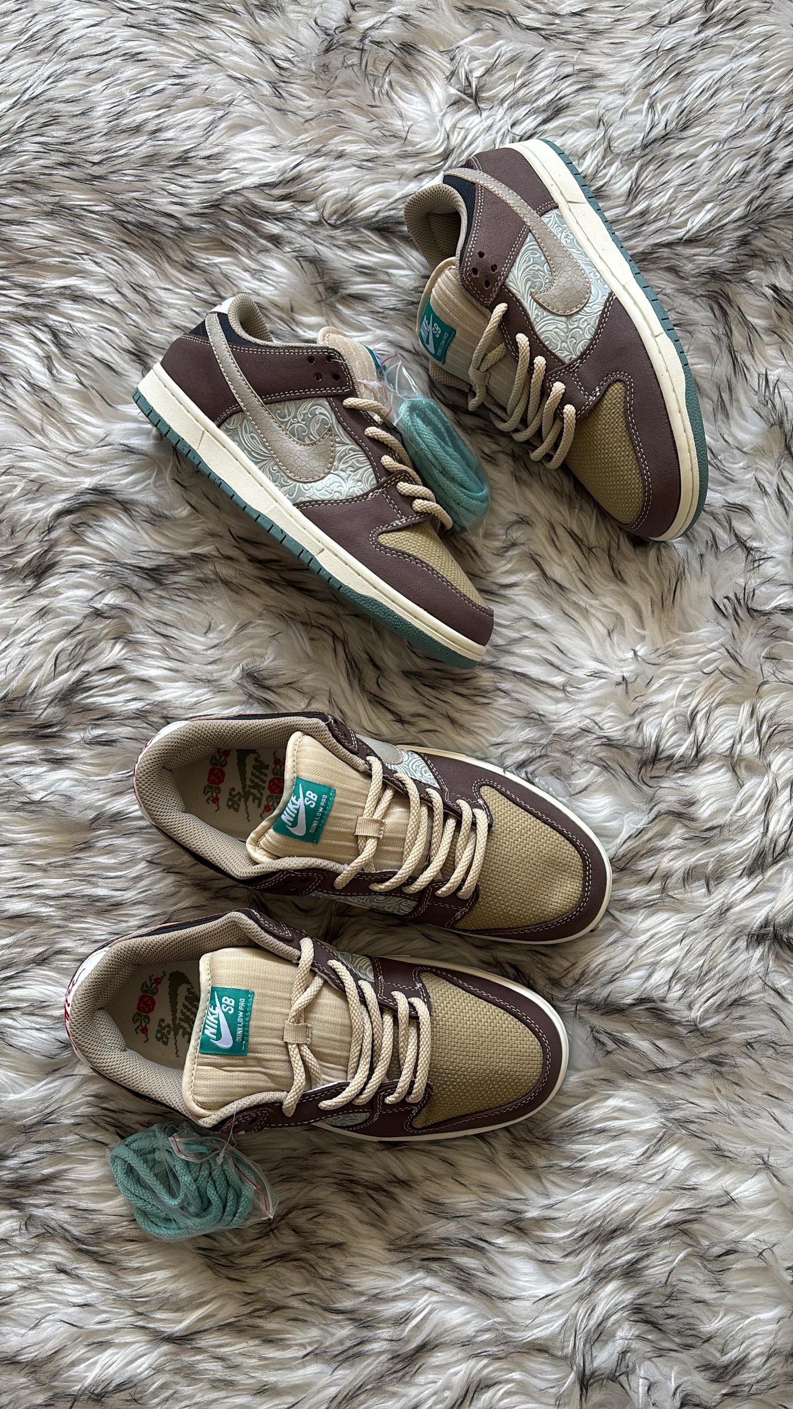 NIKE SB DUNK