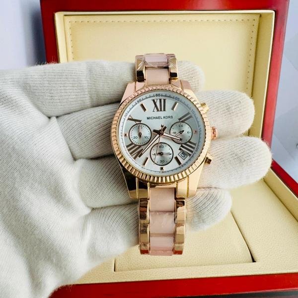 MICHAEL KORS