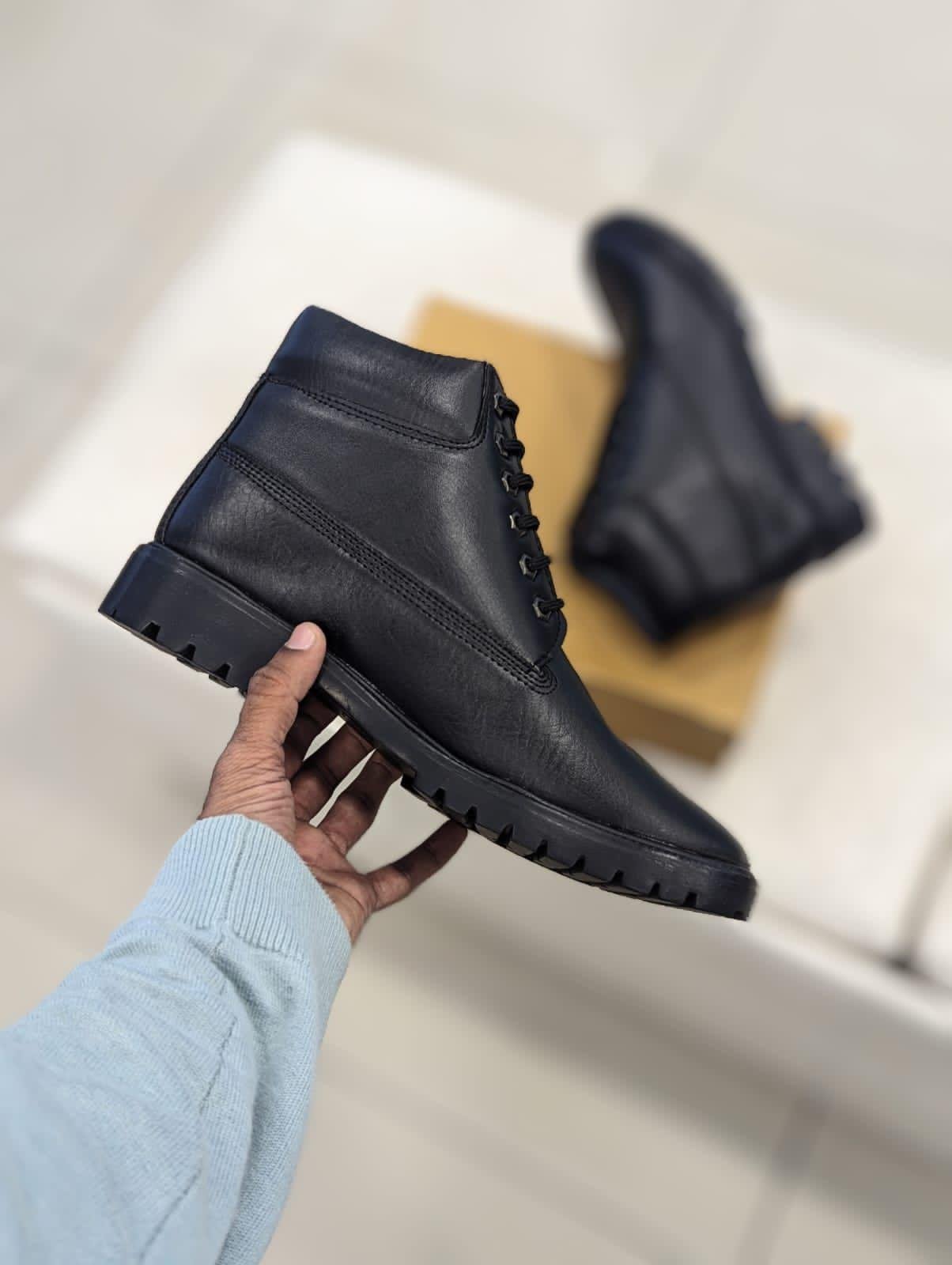 TIMBERLAND BOOTS
