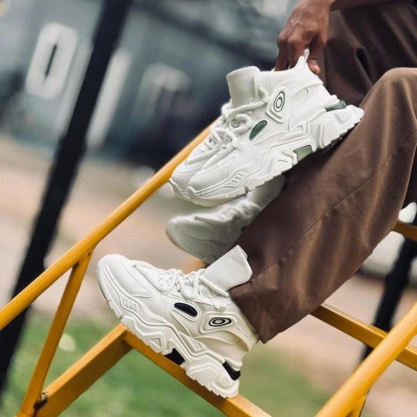 IMPORTED SHOE