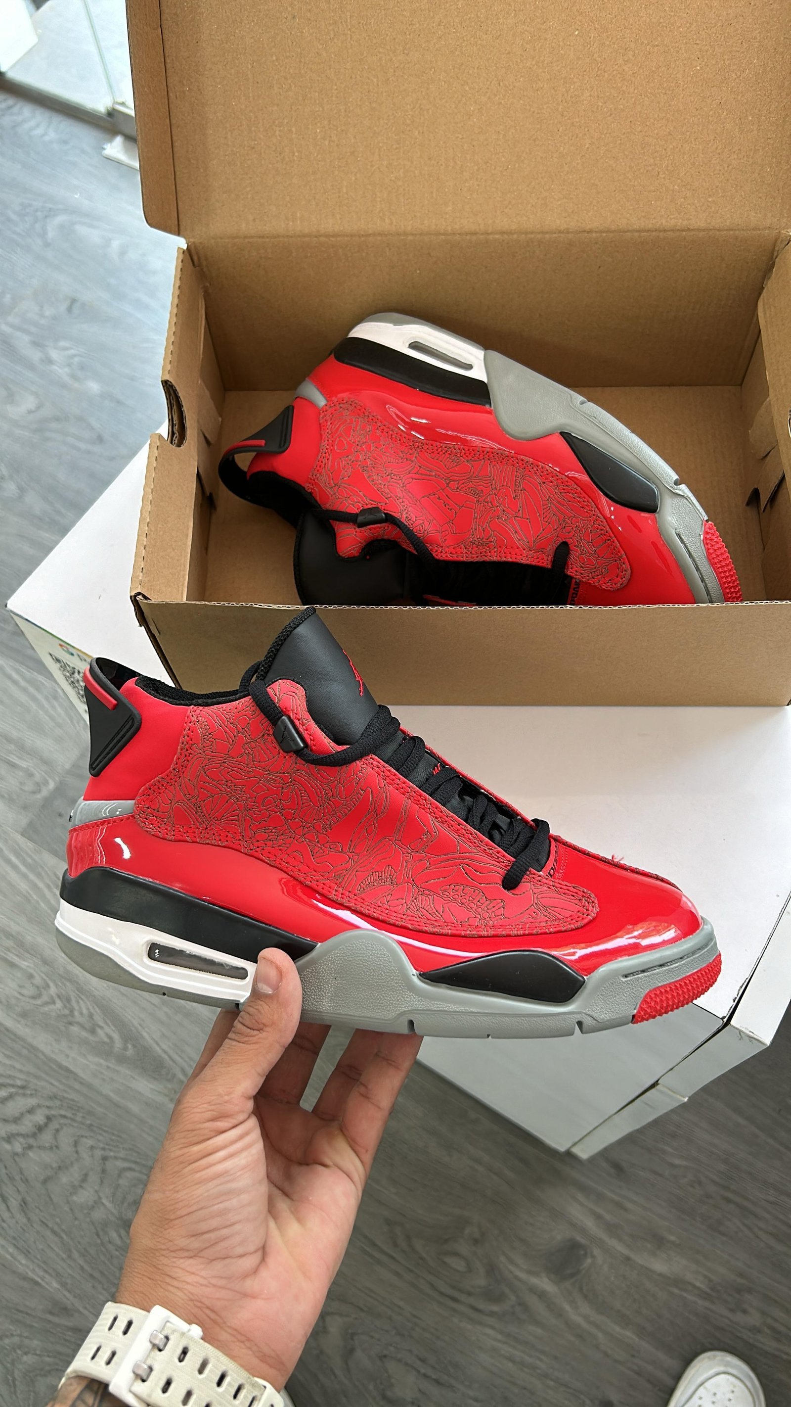 JORDAN DUB ZERO