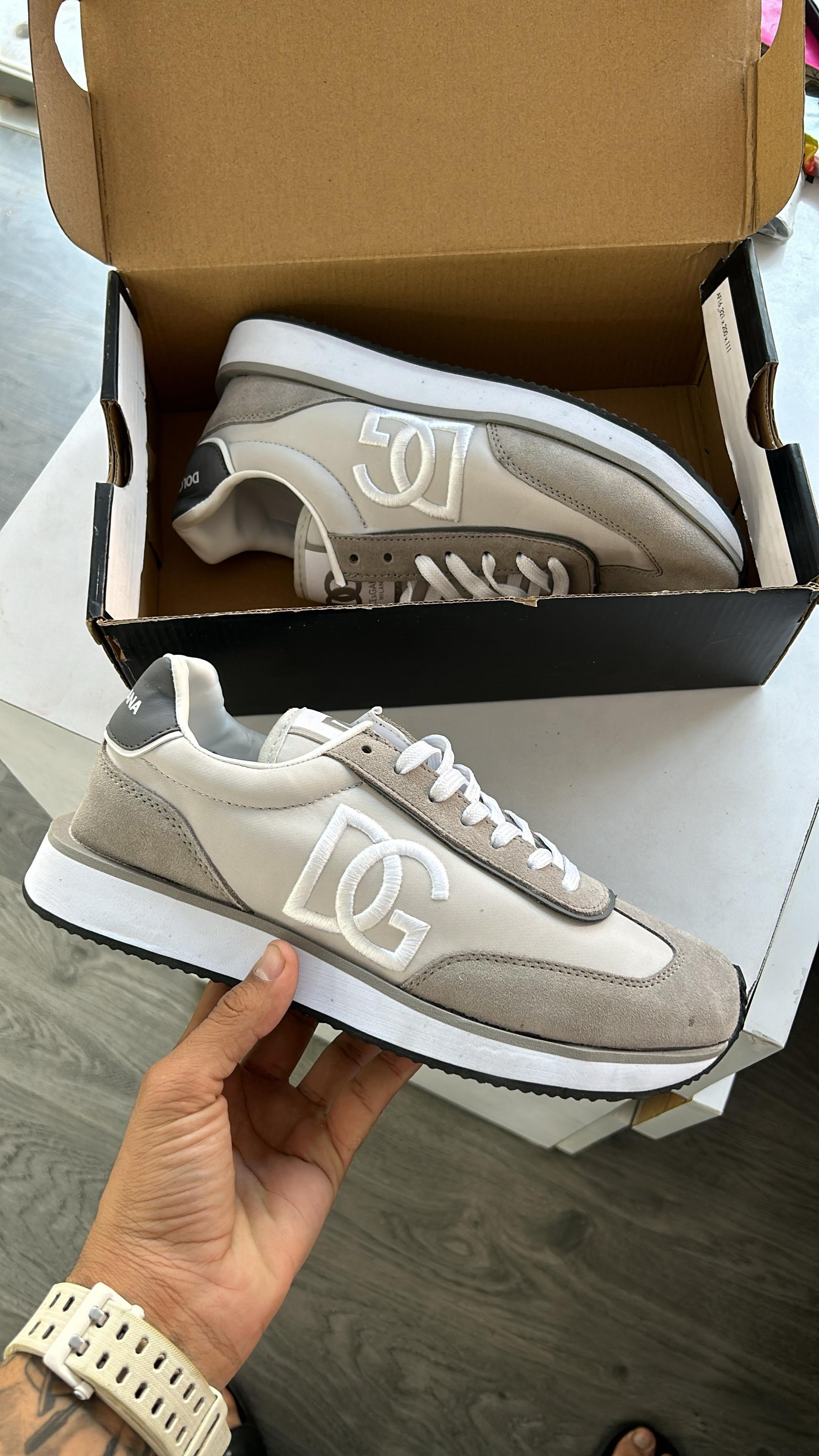 DOLCE AND GABBANA MILANO SNEAKERS