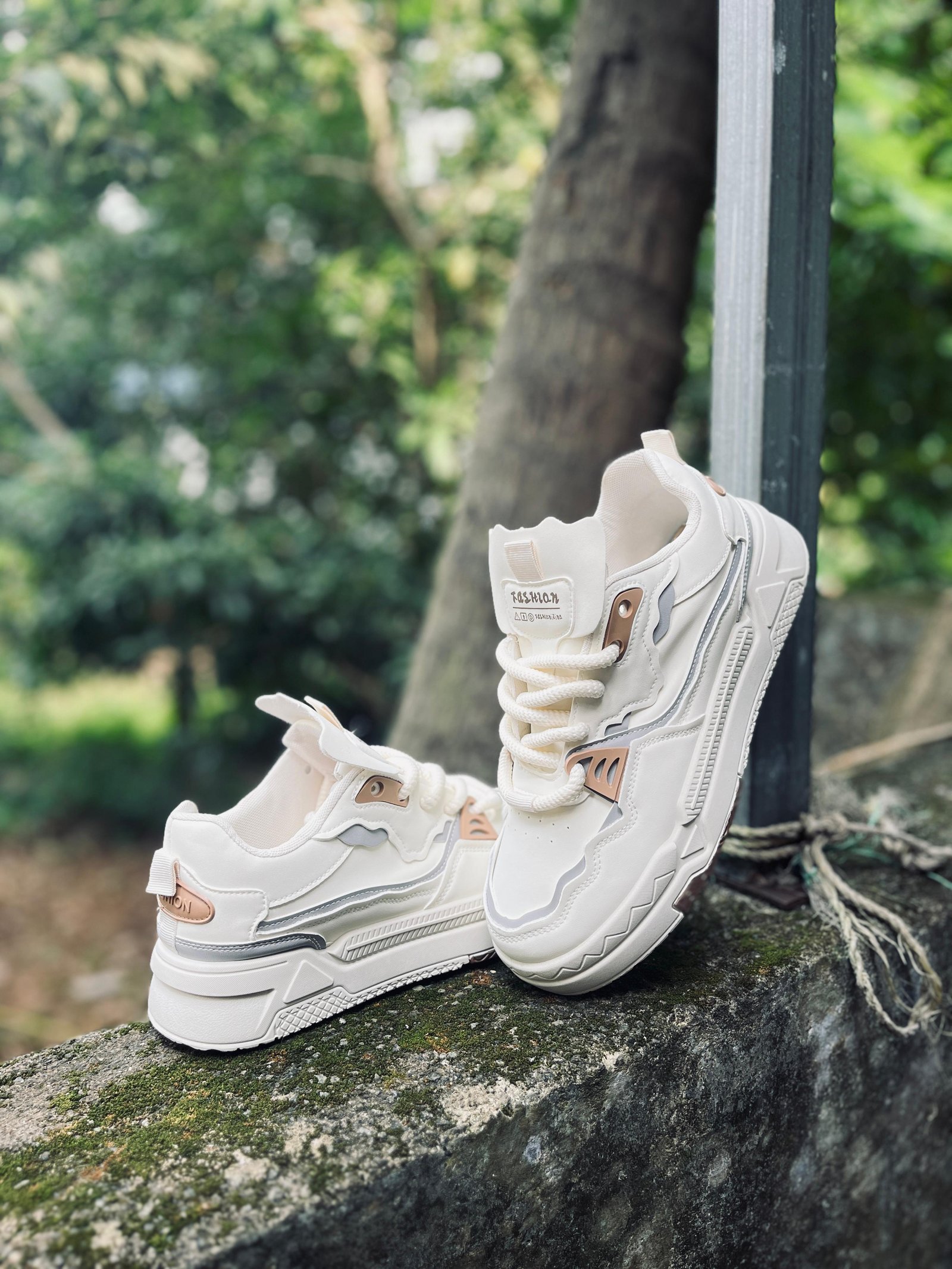 IMPORTED SHOES