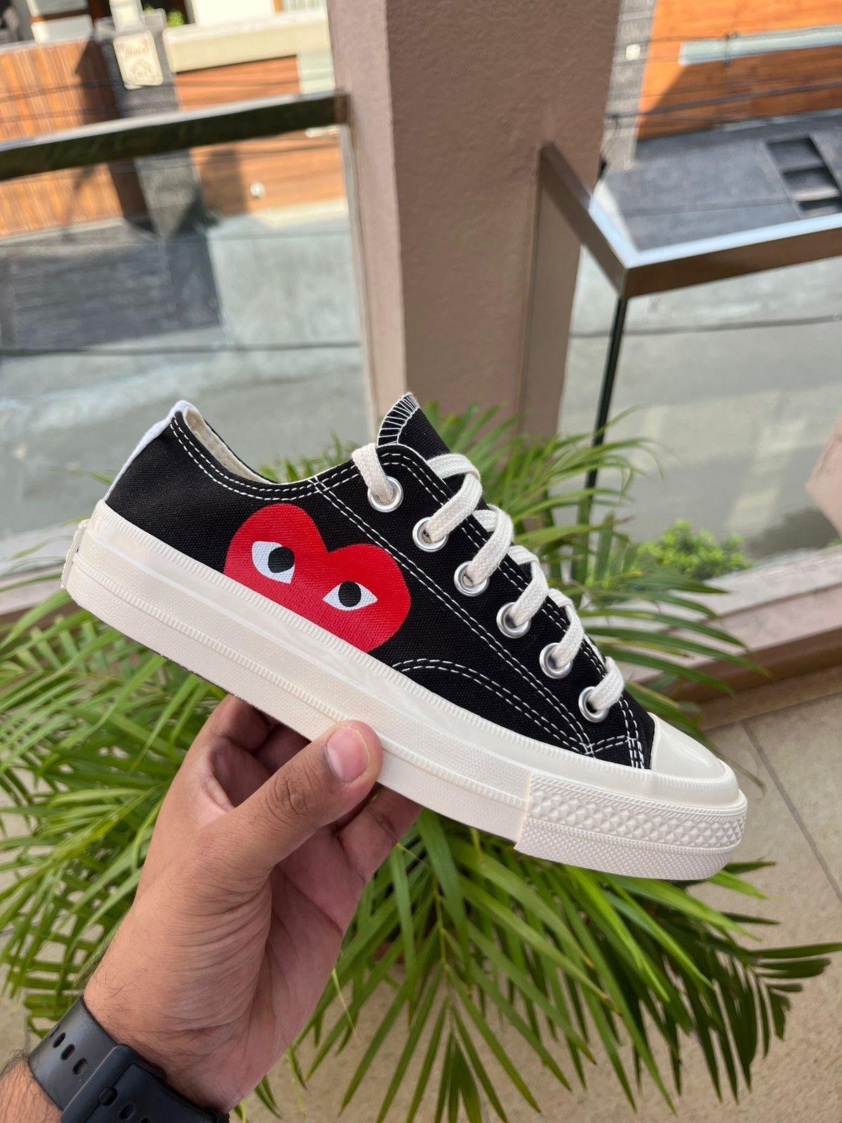 CONVERSE HEART