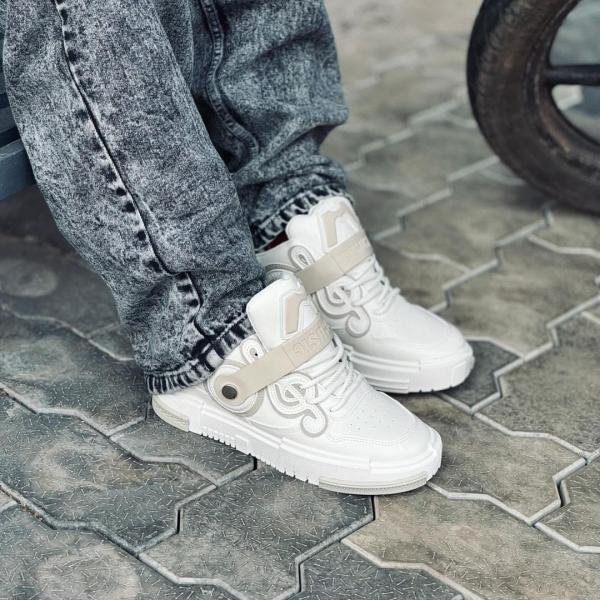 IMPORTED SHOE