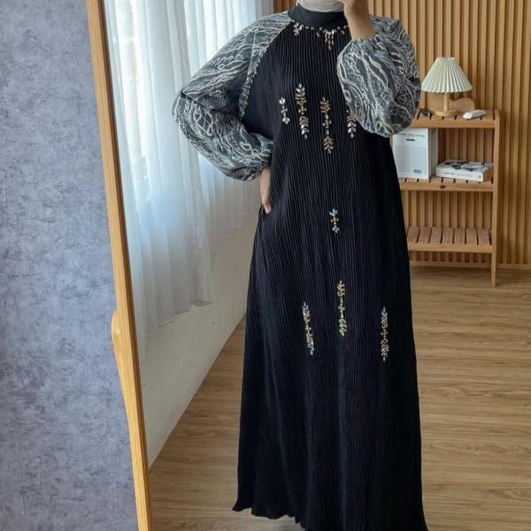 GOWN