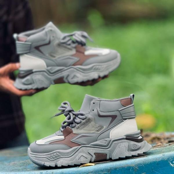 IMPORTED SHOE