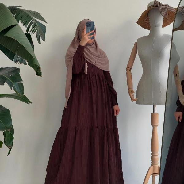 GOWN
