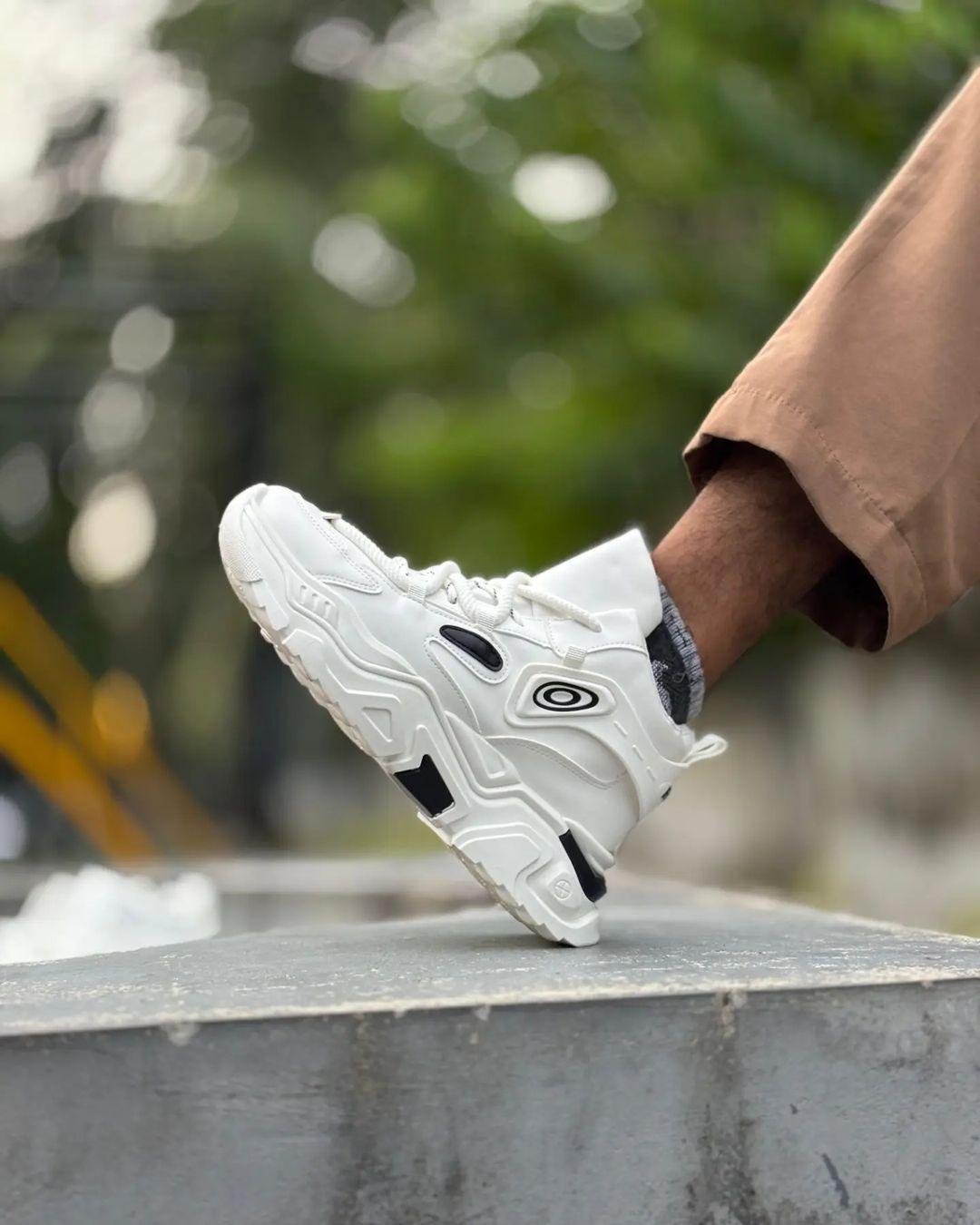 IMPORTED SHOE