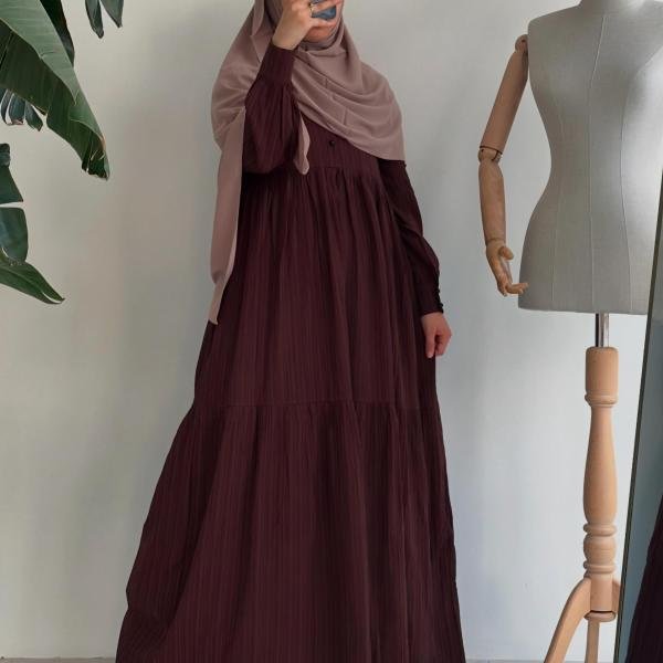GOWN