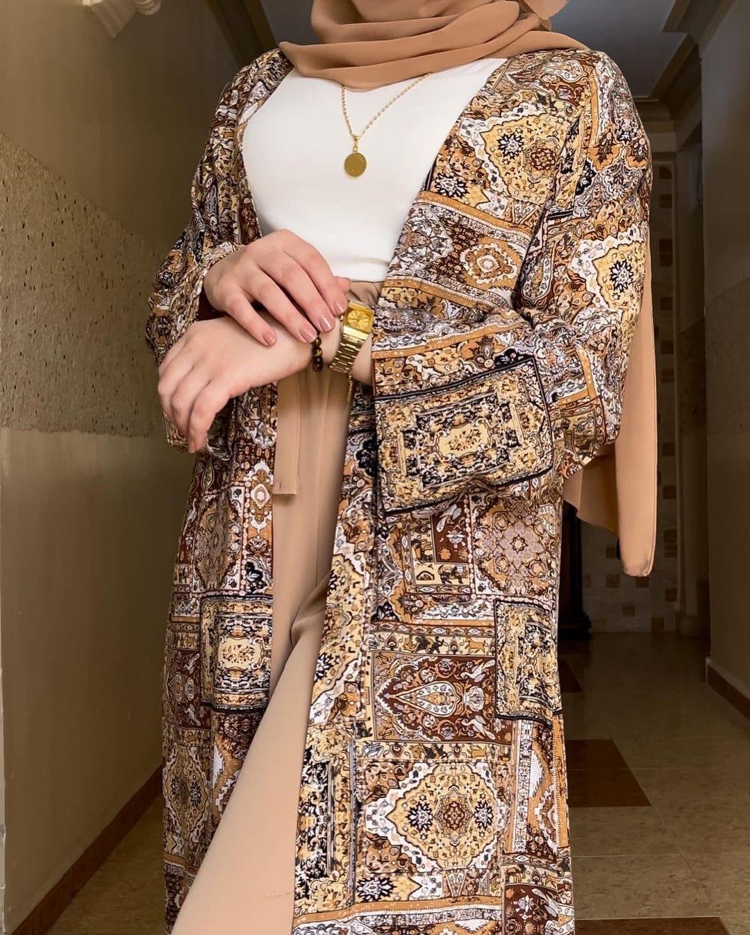 GOWN
