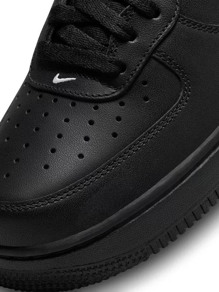 NIKE AIRFORCE