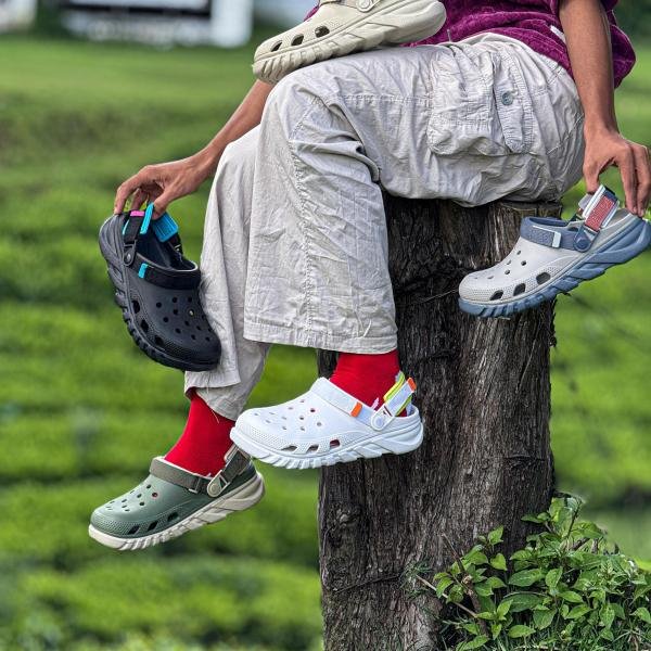 CLOGS