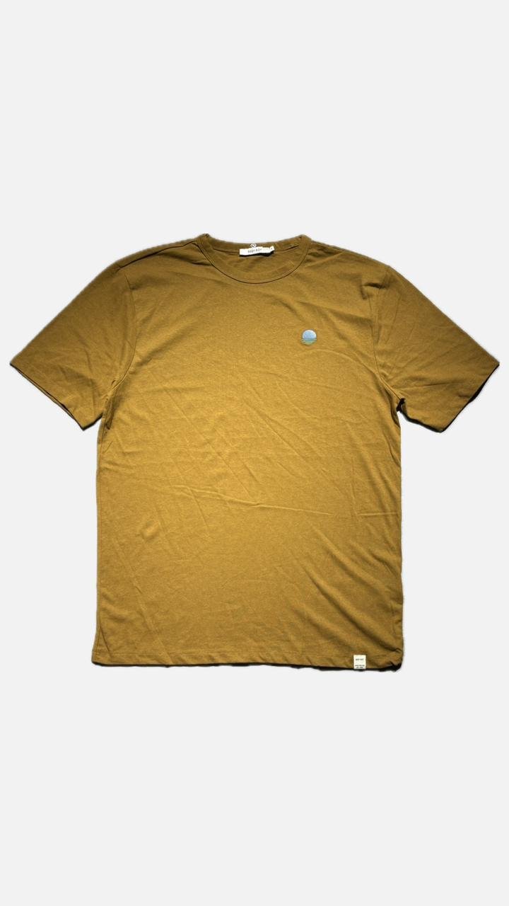 SURPLUS TSHIRT