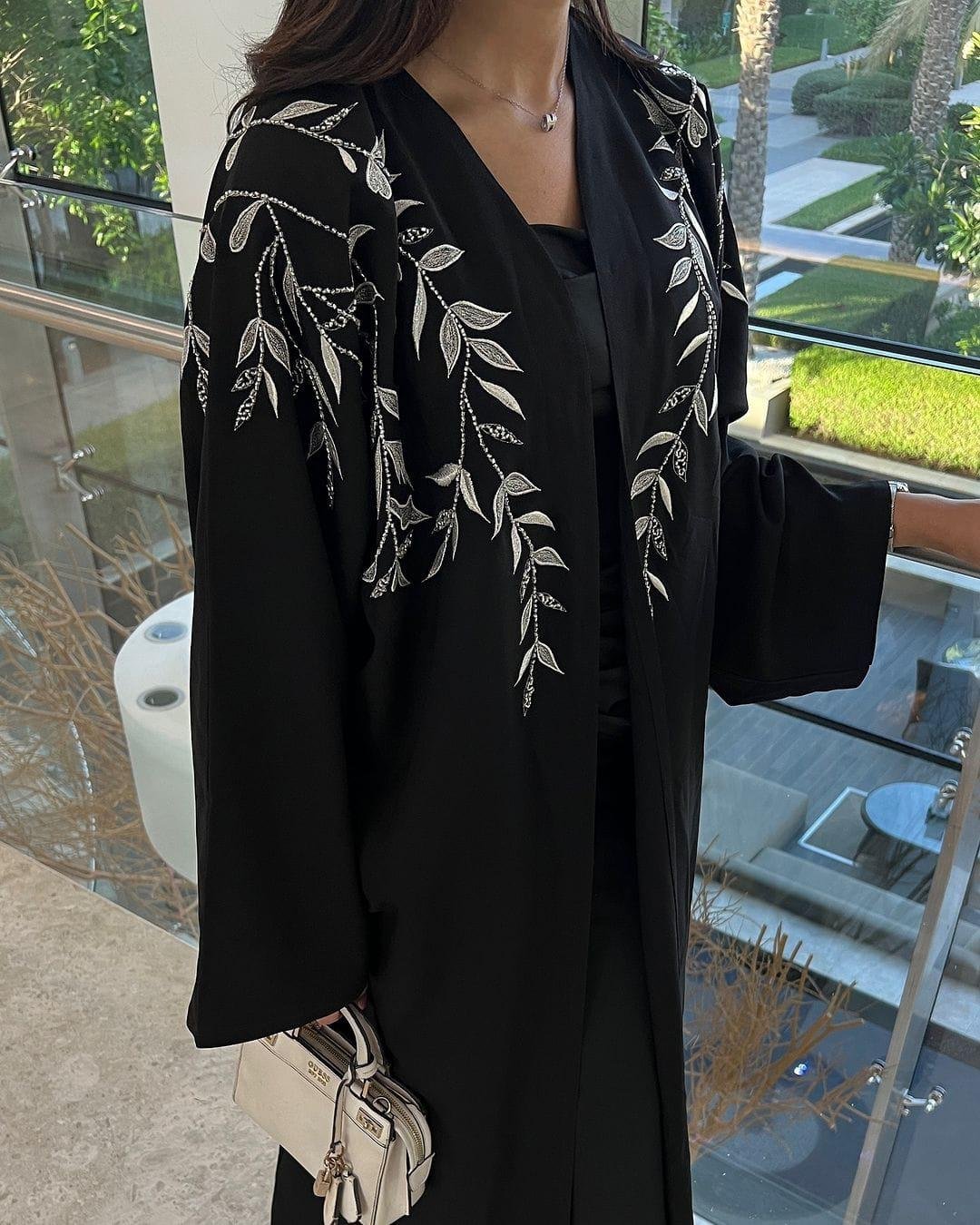 ABAYA AND NORMAL SHAWL