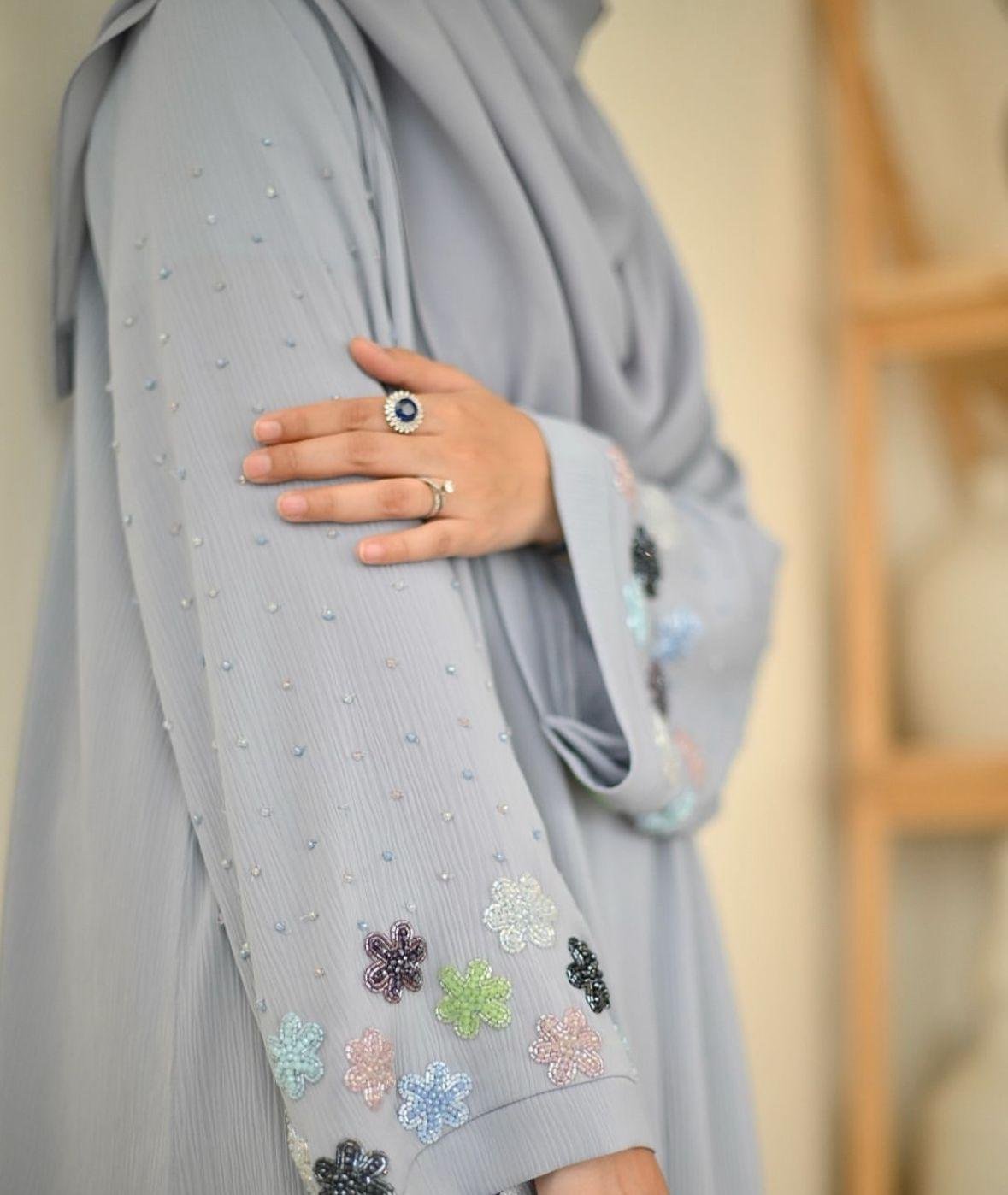 ABAYA