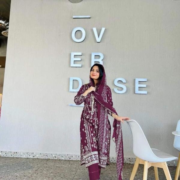 EMBROIDERED COLLECTION
