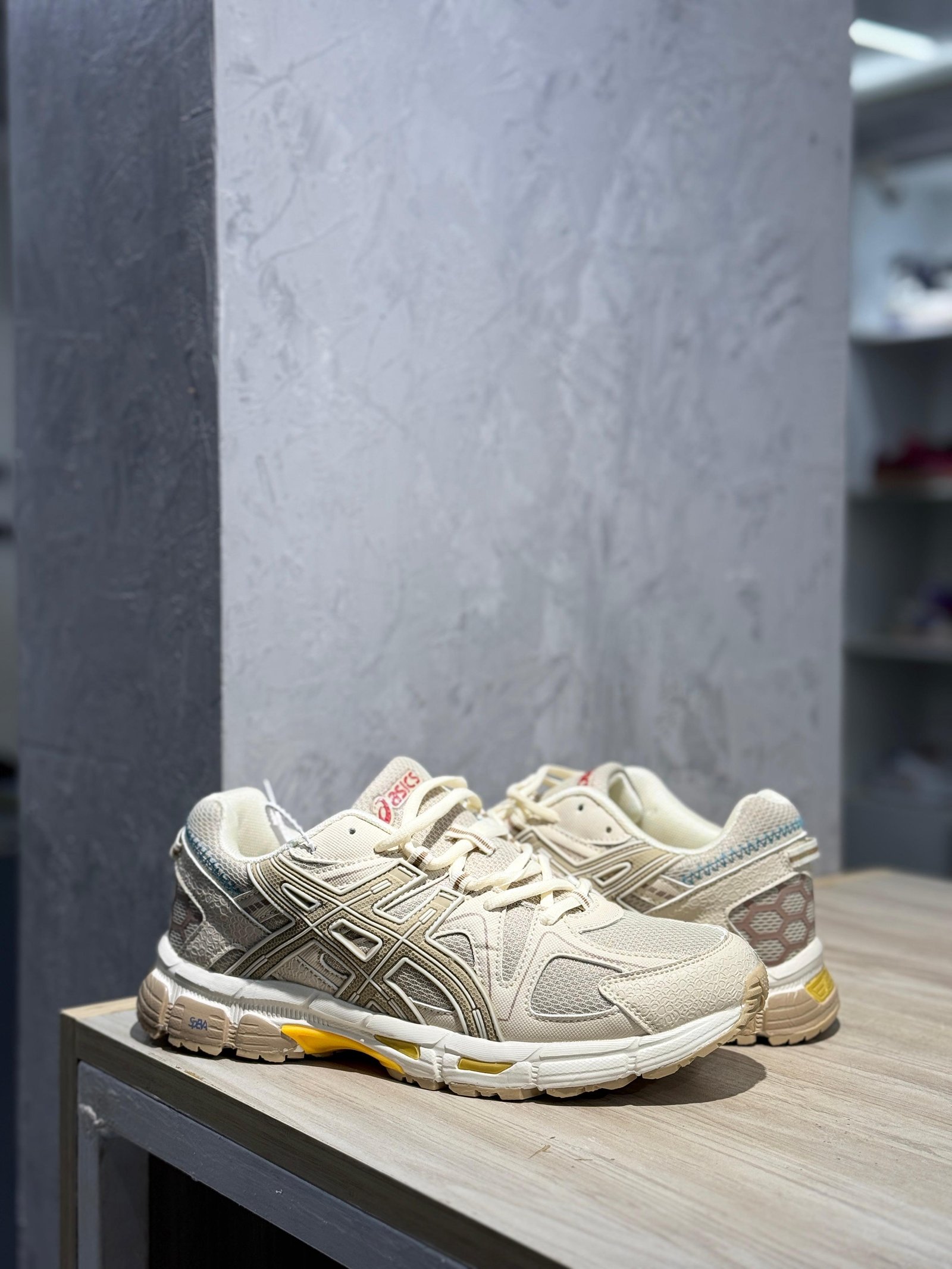 ASICS GEL KAYANO