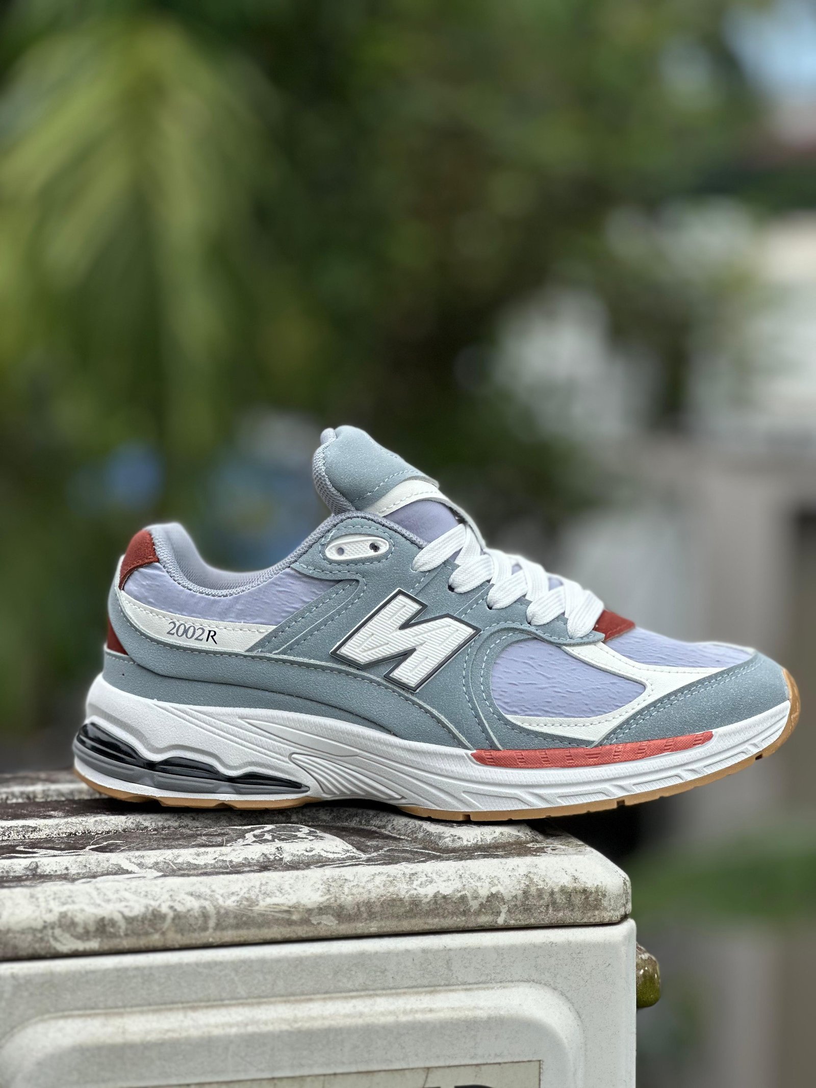 NEW BALANCE 2200R
