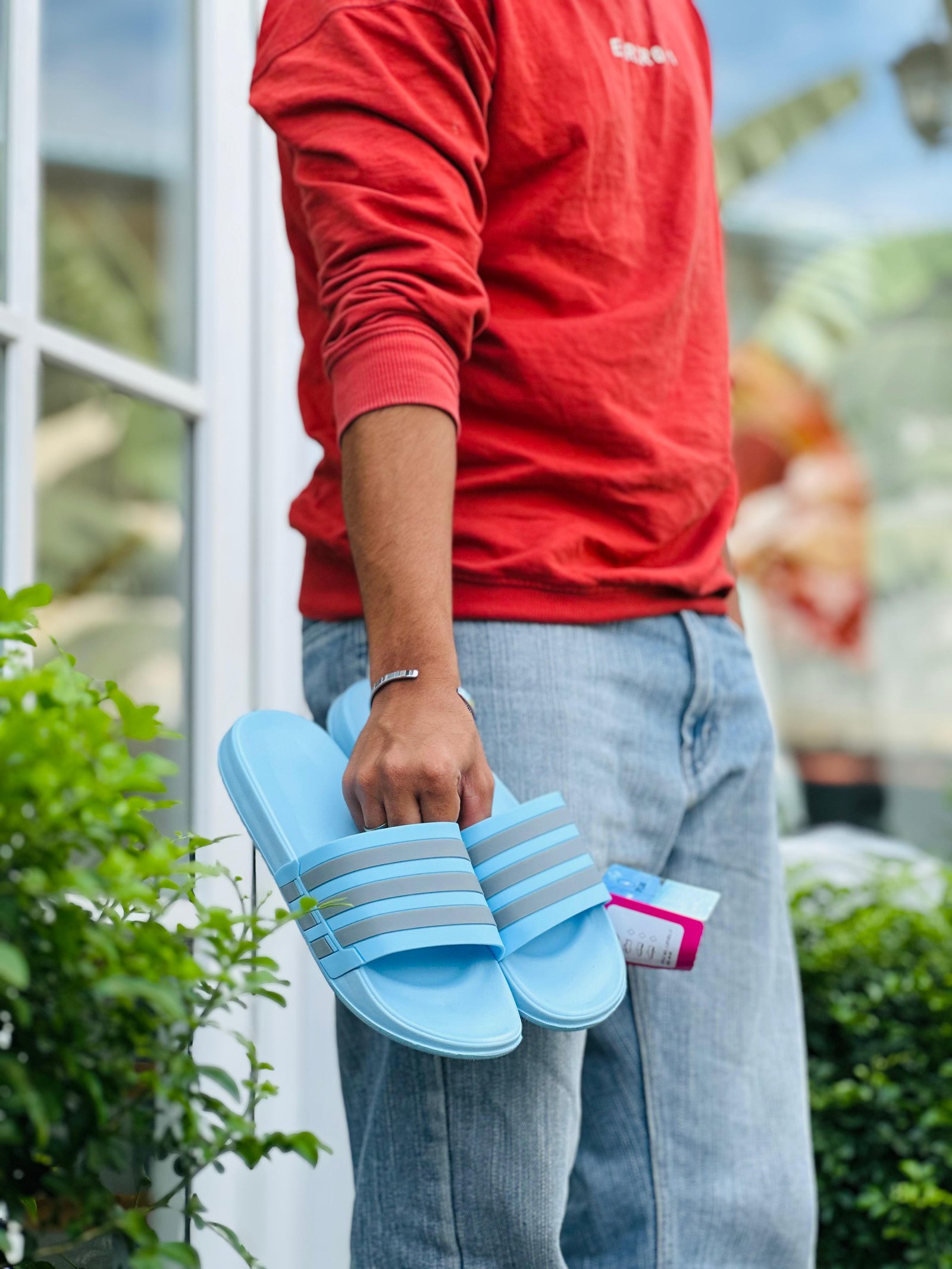 FLIP FLOPS