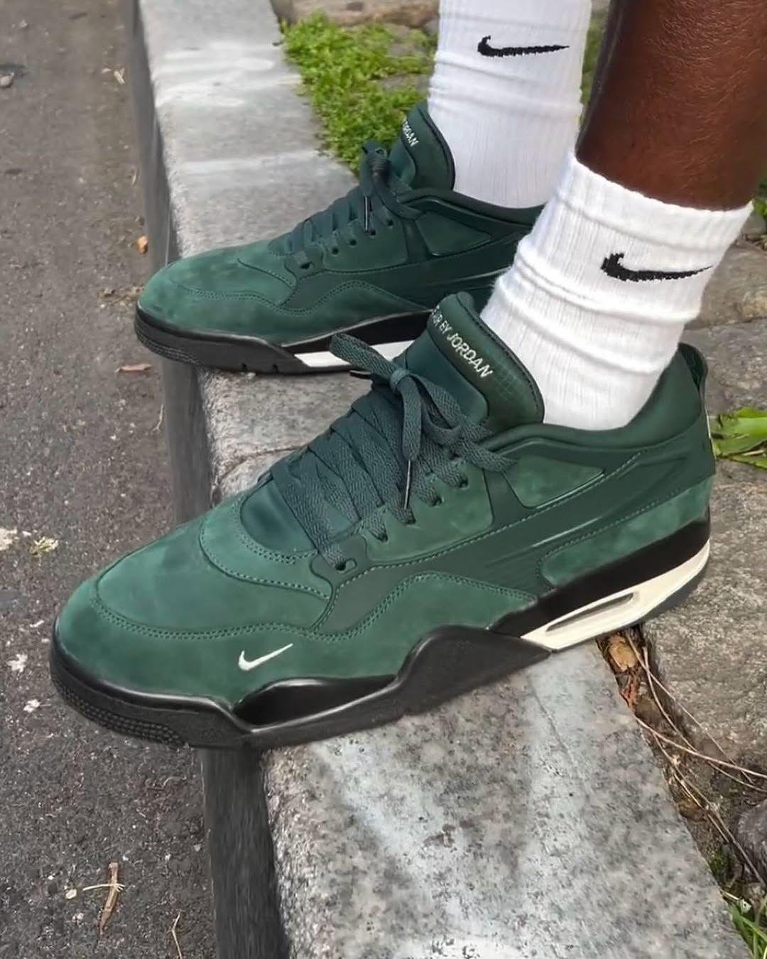 AIR JORDAN 4RM NIKE
