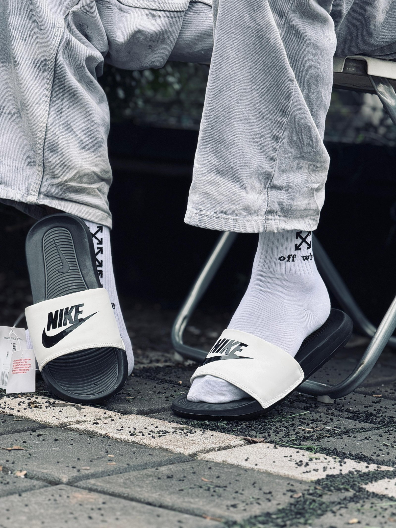 NIKE FLIP