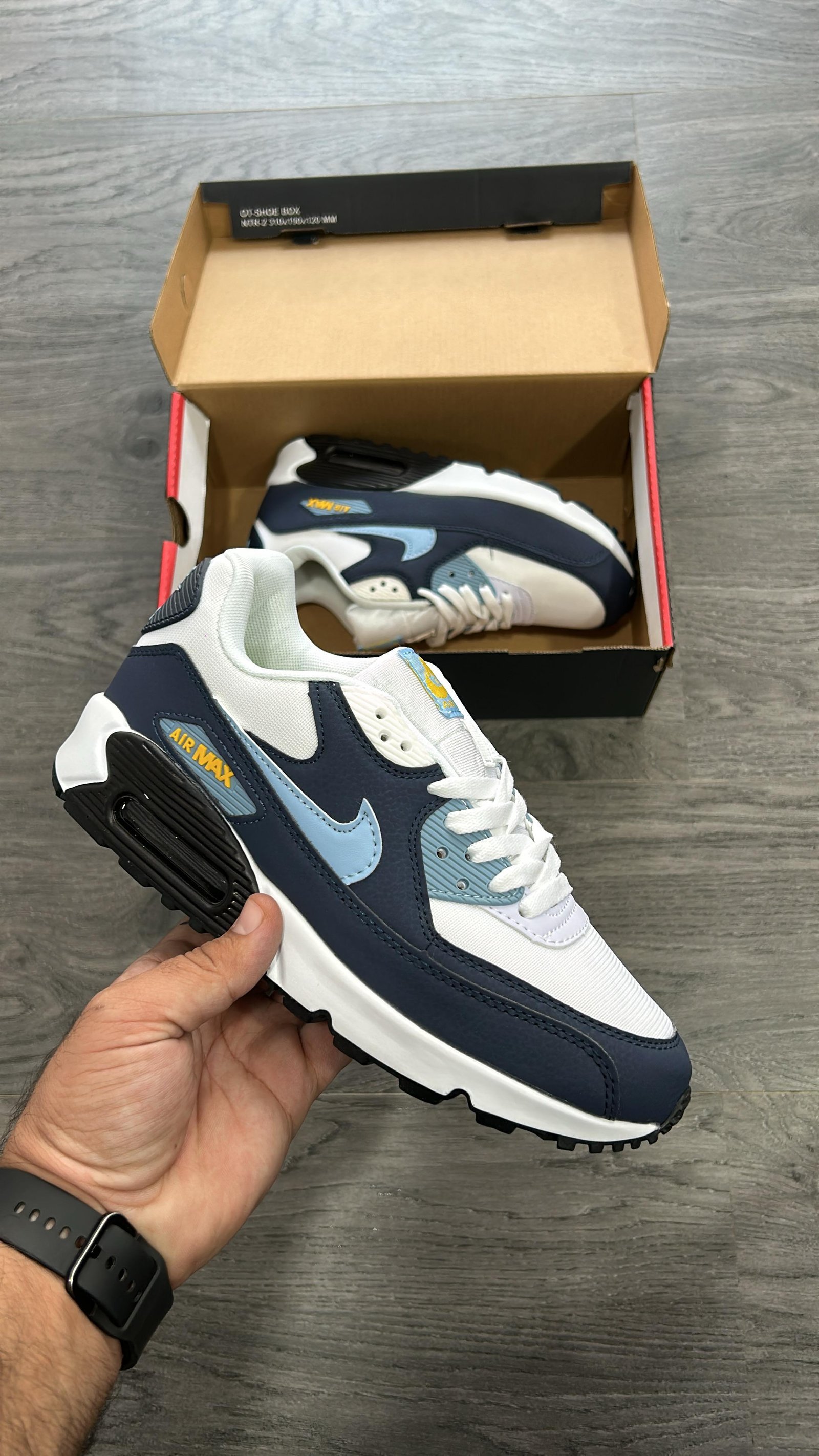 NIKE AIRMAX 90